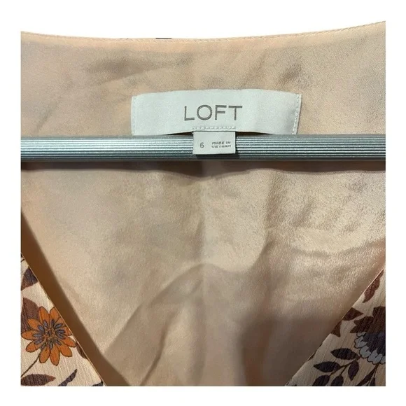 LOFT Floral Wrap Dress – Size 6 - Picture 4 of 6